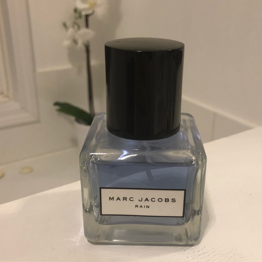 Marc Jacobs Rain